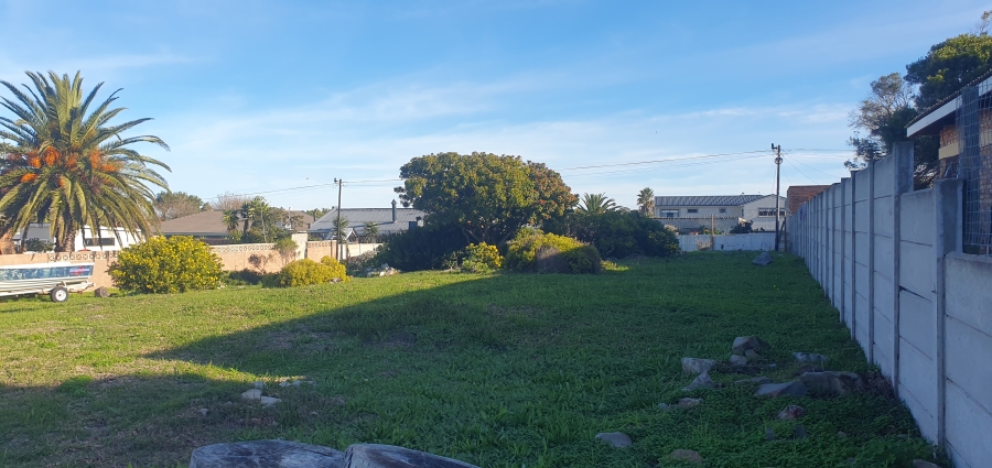 0 Bedroom Property for Sale in Sandbaai Western Cape